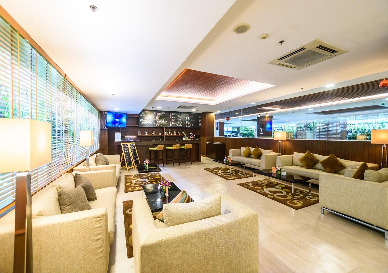 乐浩思sukhumvit超级套房酒店 曼谷 外观 照片