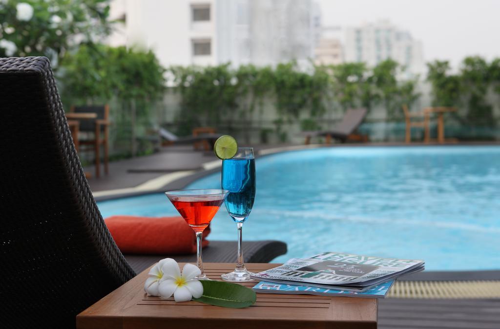 乐浩思sukhumvit超级套房酒店 曼谷 外观 照片
