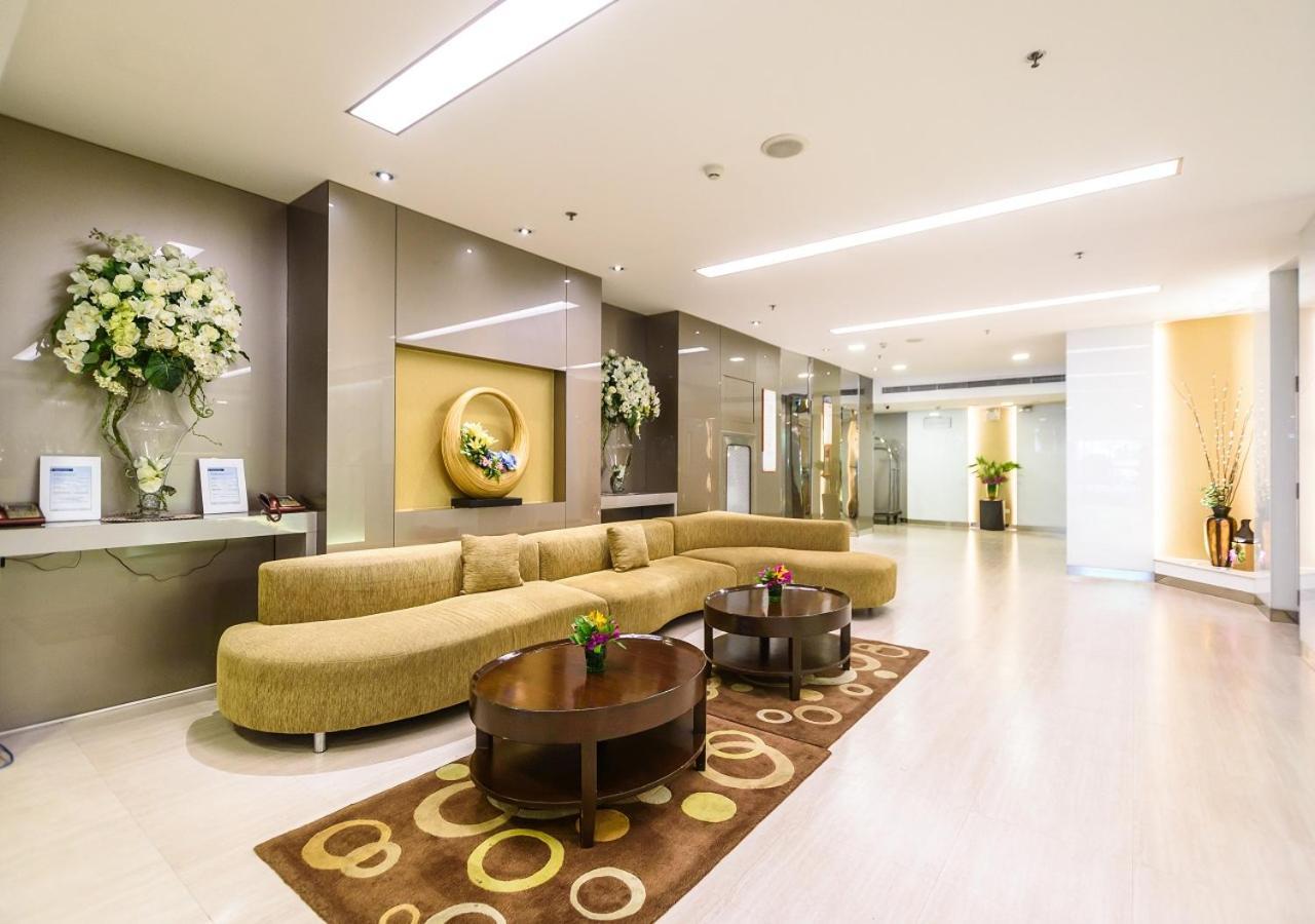 乐浩思sukhumvit超级套房酒店 曼谷 外观 照片